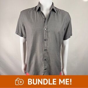Kenneth Cole New York Men’s Short Sleeve Button-Up Shirt – Size Medium